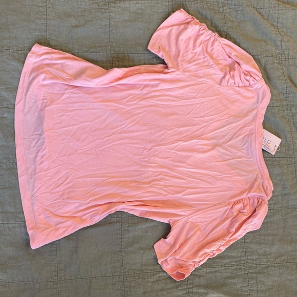 NWT ESQUALO | women's small Soft Peach V-Neck short sleeves shirt - Picture 5 of 6